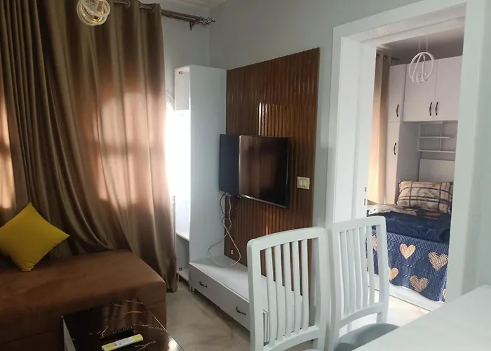 Porto Apartahotel *